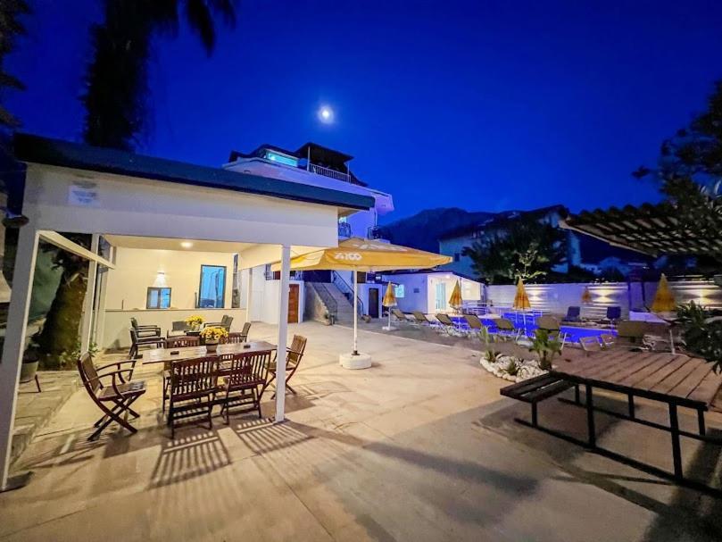 Paddys Apartments Ovacik Oludeniz Exterior foto