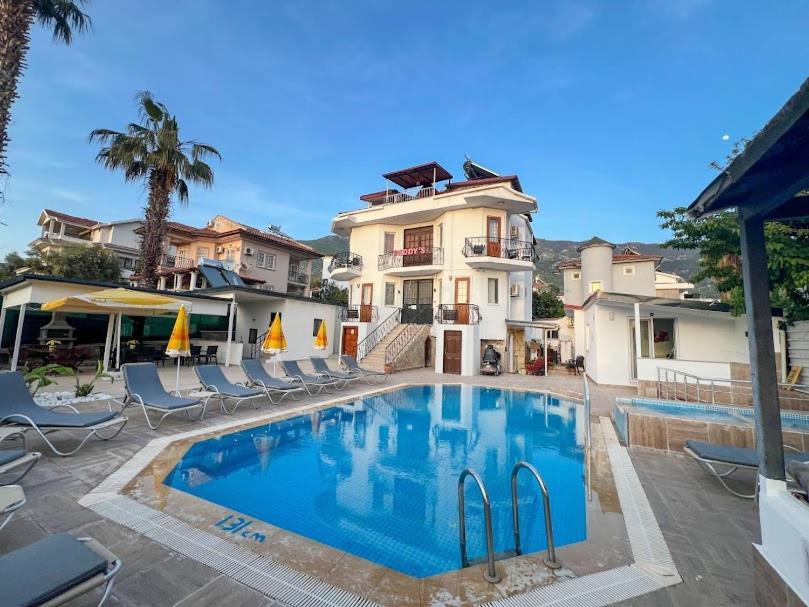 Paddys Apartments Ovacik Oludeniz Exterior foto